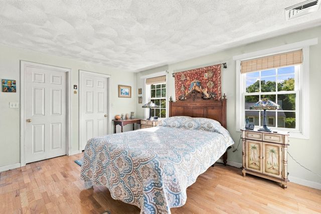50 Wood, Woburn, MA 01801