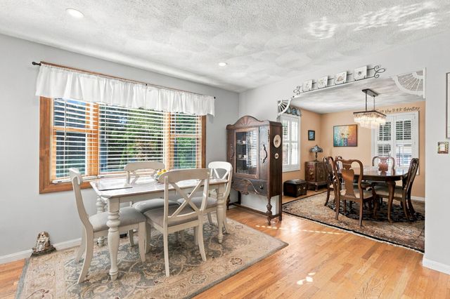 50 Wood, Woburn, MA 01801