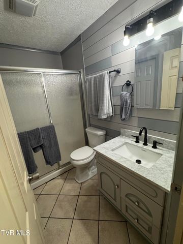 727 Fleetwood Avenue, Church Hill, TN 37642