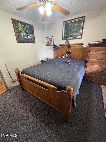 727 Fleetwood Avenue, Church Hill, TN 37642