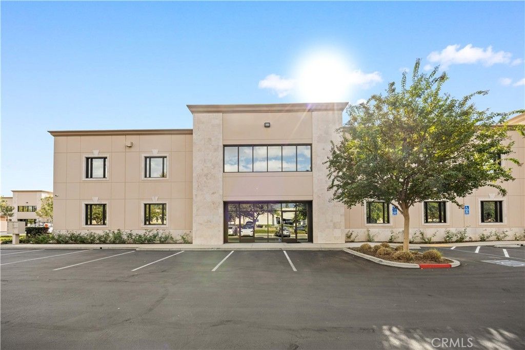 1795 E Holt 105, Ontario, CA 91761
