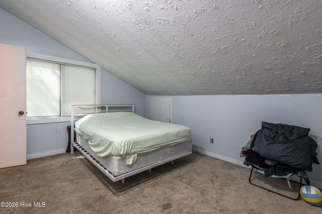 107 Tanglewood Drive, Greenville, NC 27858