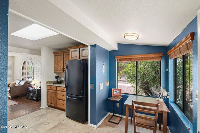 302 S Paseo Aguila, Green Valley, AZ 85614