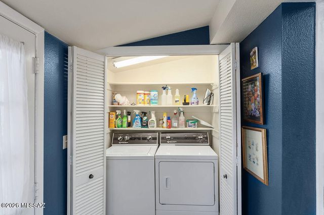 302 S Paseo Aguila, Green Valley, AZ 85614