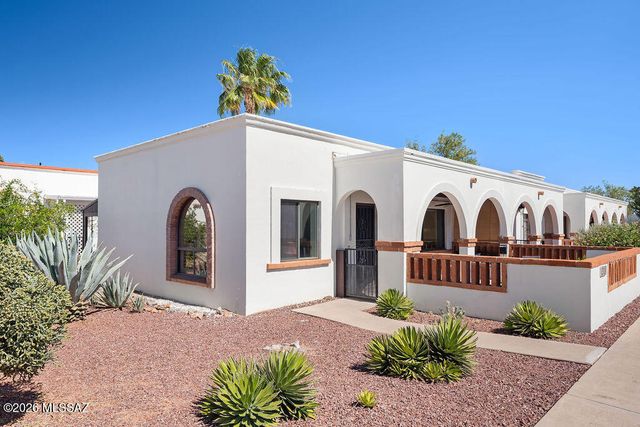 302 S Paseo Aguila, Green Valley, AZ 85614