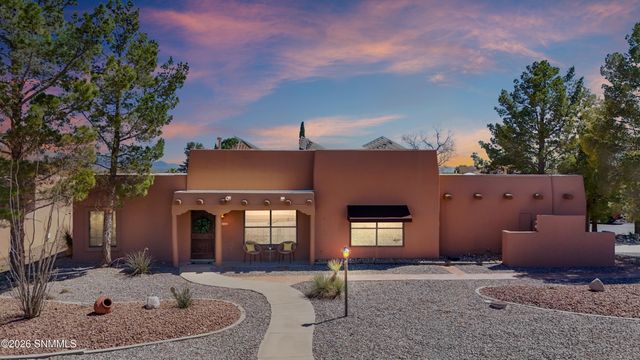 1460 Via Norte, Las Cruces, NM 88007