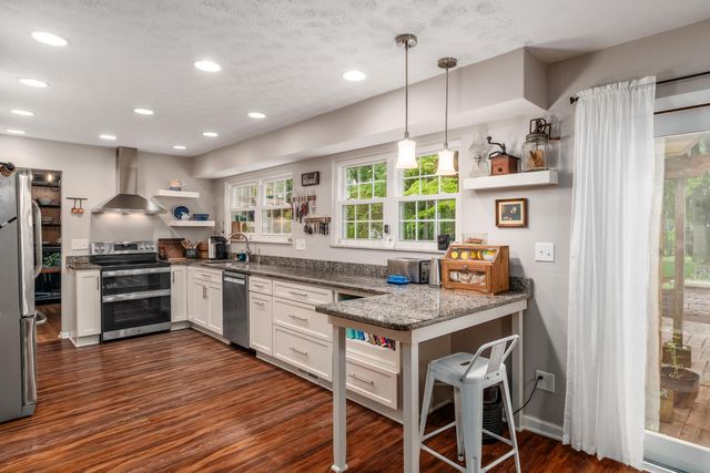 5568 Naiche Road, Columbus, OH 43213