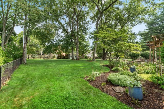 5568 Naiche Road, Columbus, OH 43213