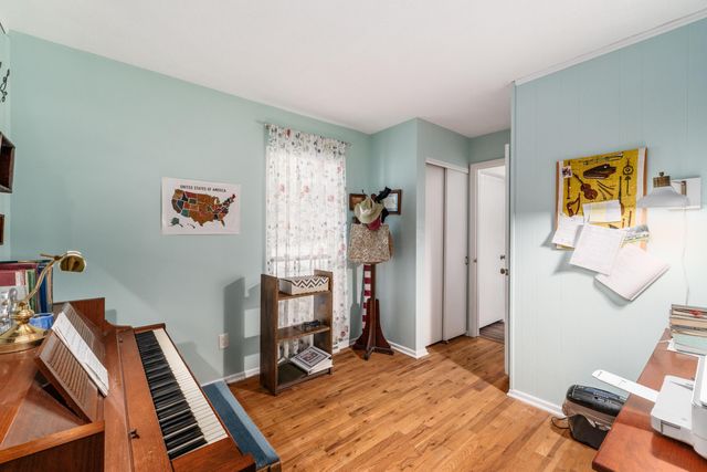 5568 Naiche Road, Columbus, OH 43213