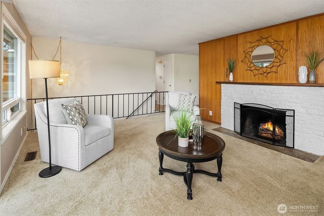 17838 Wallingford Avenue N, Shoreline, WA 98133