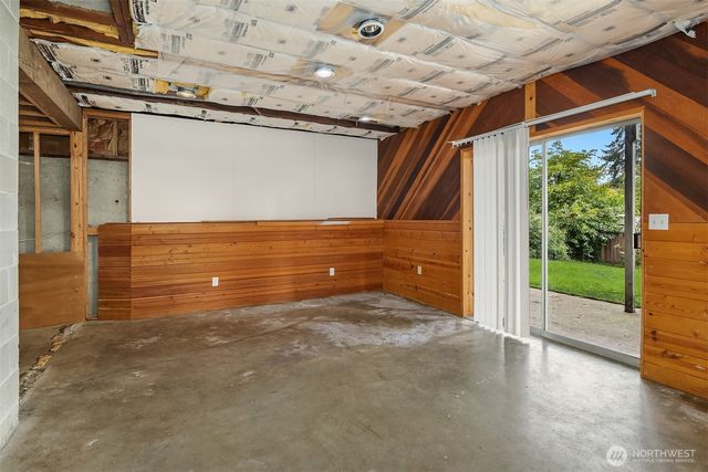 17838 Wallingford Avenue N, Shoreline, WA 98133