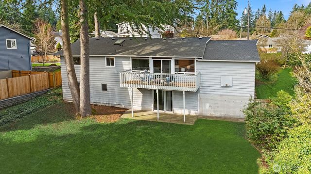 17838 Wallingford Avenue N, Shoreline, WA 98133