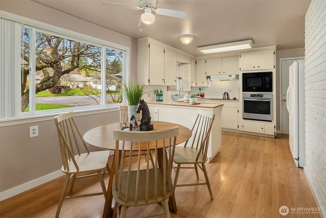 17838 Wallingford Avenue N, Shoreline, WA 98133