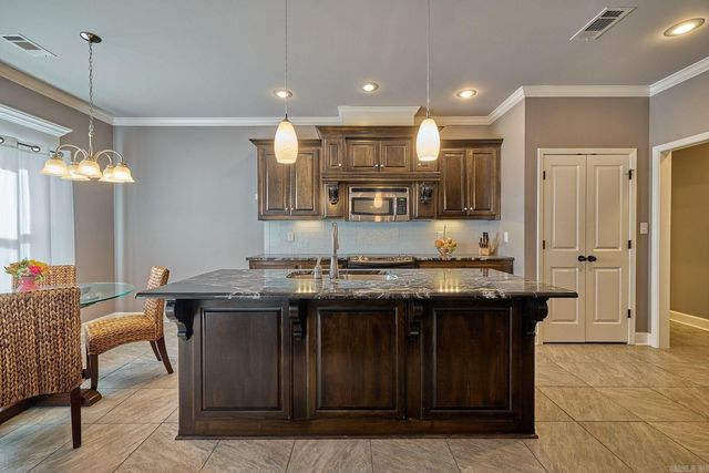 6302 Rim Fire Cove, Bryant, AR 72022