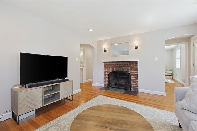 25 First Street, Norwood, MA 02062