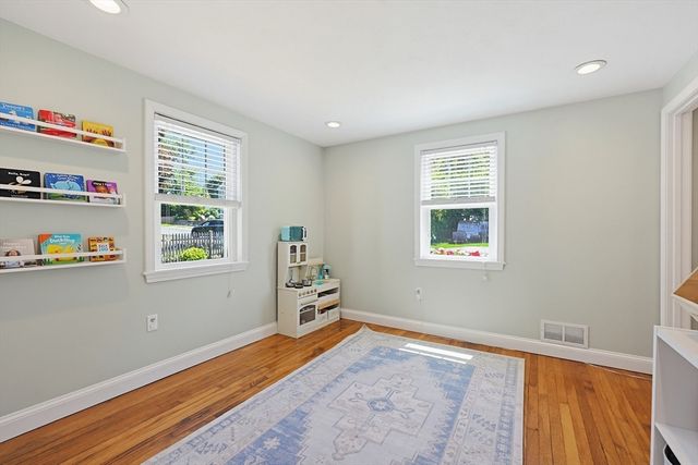 25 First Street, Norwood, MA 02062