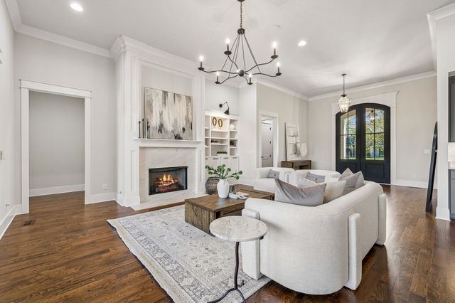 403 Cornwall Dr, Brentwood, TN 37027