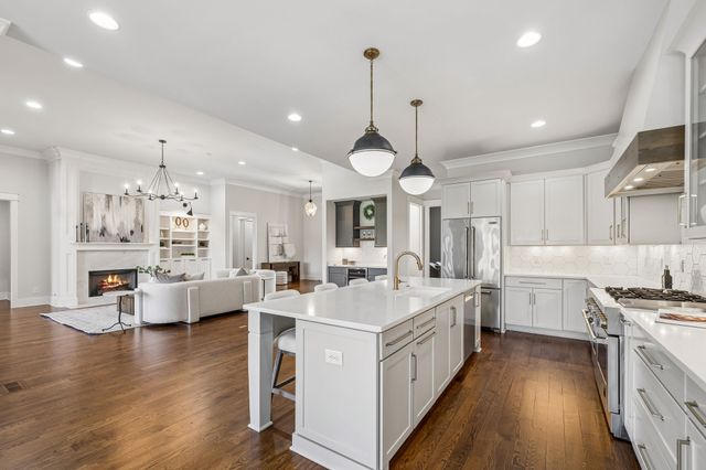 403 Cornwall Dr, Brentwood, TN 37027