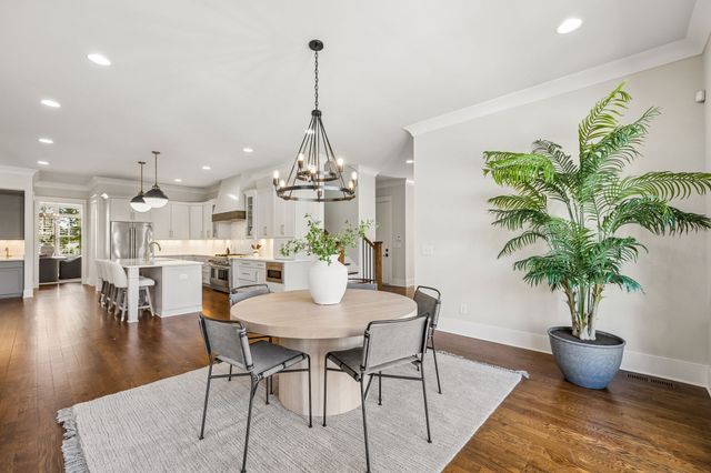 403 Cornwall Dr, Brentwood, TN 37027