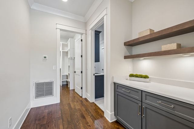 403 Cornwall Dr, Brentwood, TN 37027