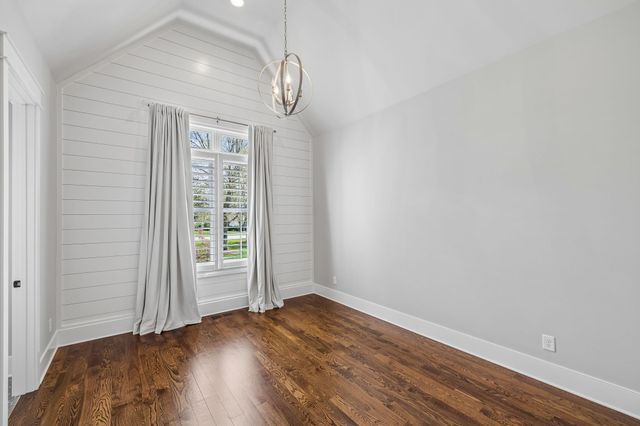 403 Cornwall Dr, Brentwood, TN 37027