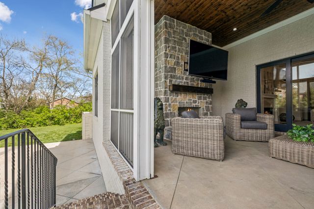 403 Cornwall Dr, Brentwood, TN 37027