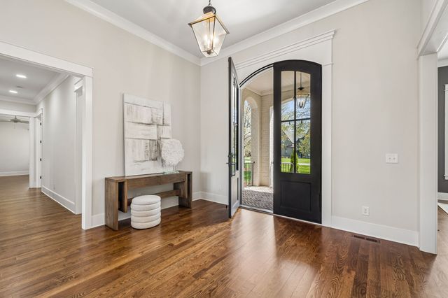 403 Cornwall Dr, Brentwood, TN 37027