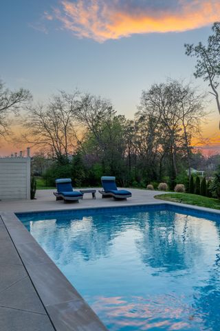 403 Cornwall Dr, Brentwood, TN 37027