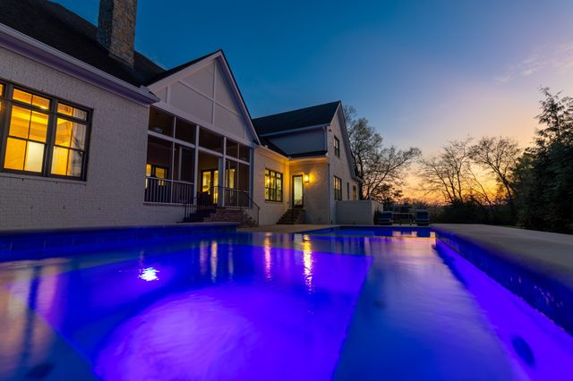 403 Cornwall Dr, Brentwood, TN 37027