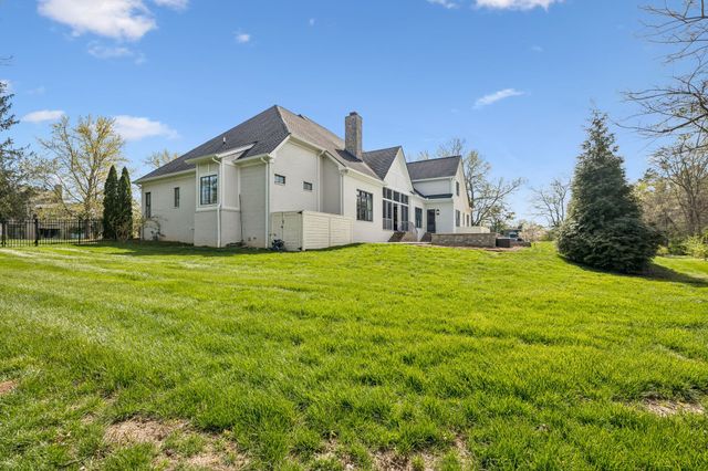 403 Cornwall Dr, Brentwood, TN 37027