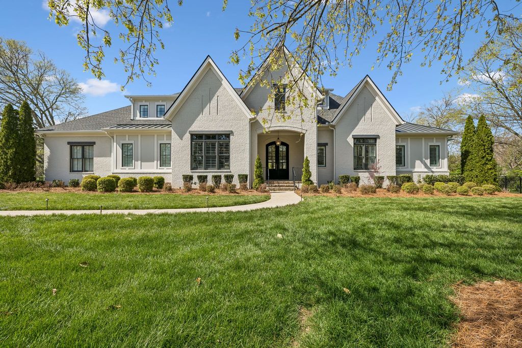 403 Cornwall Dr, Brentwood, TN 37027