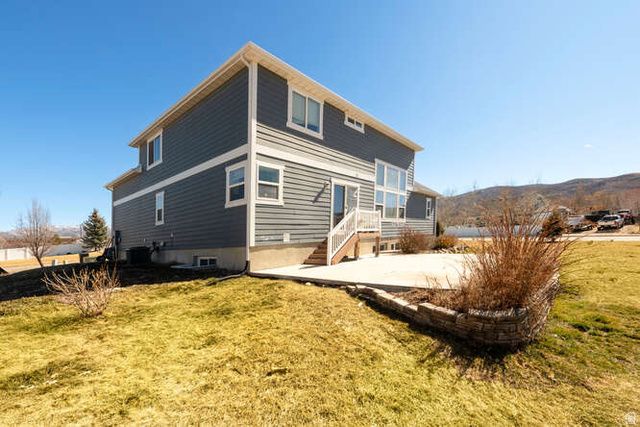 2477 S 400 E, Daniel, UT 84032