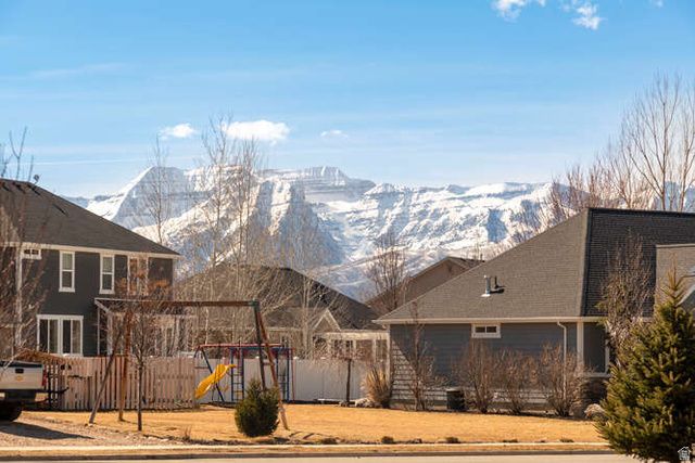 2477 S 400 E, Daniel, UT 84032