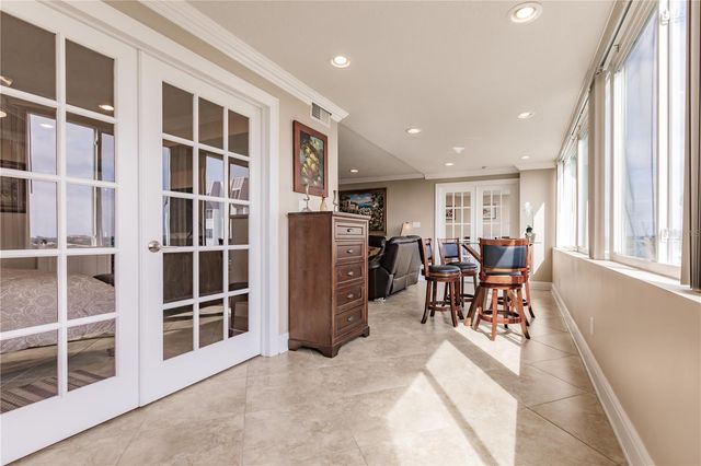 1055 W PEPPERTREE DRIVE 606AA, Sarasota, FL 34242