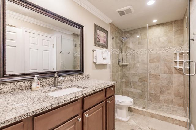 1055 W PEPPERTREE DRIVE 606AA, Sarasota, FL 34242