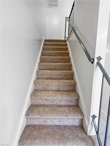 405 Hustings Ln Unit E, Newport News, VA 23608