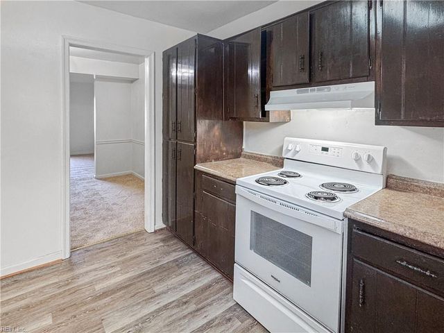 405 Hustings Ln Unit E, Newport News, VA 23608