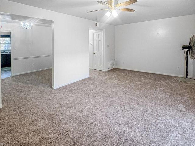 405 Hustings Ln Unit E, Newport News, VA 23608