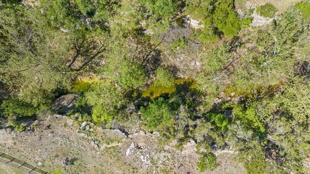 148 Red Hawk RD, Wimberley, TX 78676
