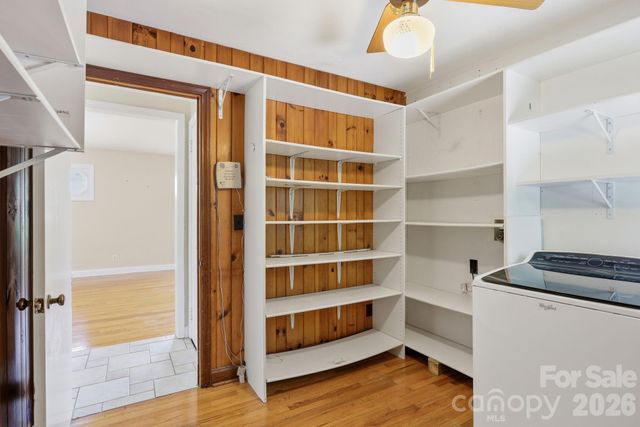 845 Sand Hill Road, Asheville, NC 28806
