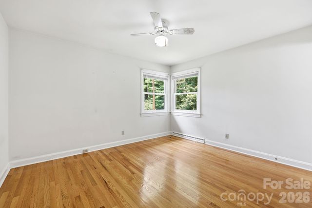 845 Sand Hill Road, Asheville, NC 28806