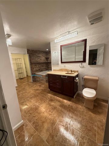 985 Depew Street, Lakewood, CO 80214