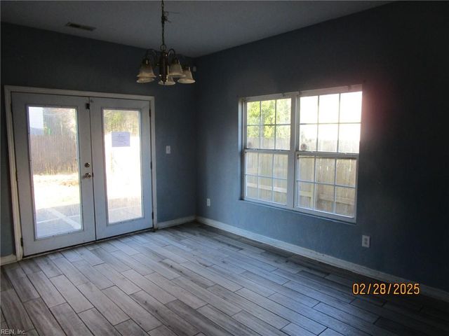 1135 22nd ST, Newport News, VA 23607