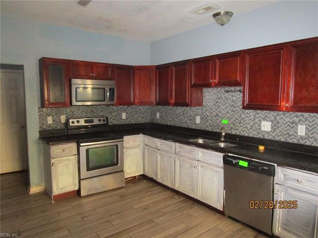 1135 22nd ST, Newport News, VA 23607