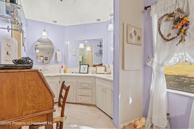 8134 Stockholm Street, Brooksville, FL 34613