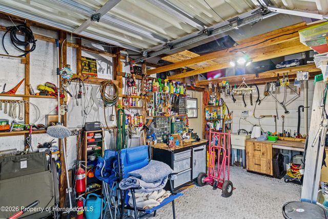 8134 Stockholm Street, Brooksville, FL 34613