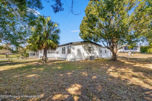 8134 Stockholm Street, Brooksville, FL 34613