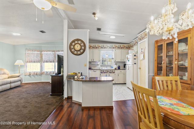 8134 Stockholm Street, Brooksville, FL 34613