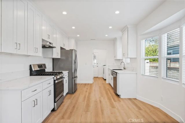 2715 W Hardy Street, Inglewood, CA 90305