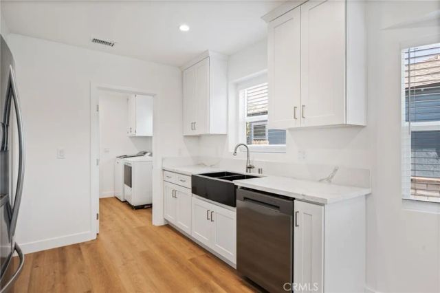 2715 W Hardy Street, Inglewood, CA 90305